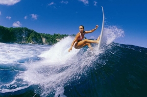 Mengapa Surfing Menyehatkan?