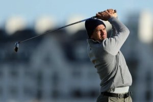 Apakah Slater Bersiap Switch Karir ke Golf?